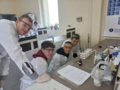 Chemiczna przygoda na Wydziale Chemii UŁ